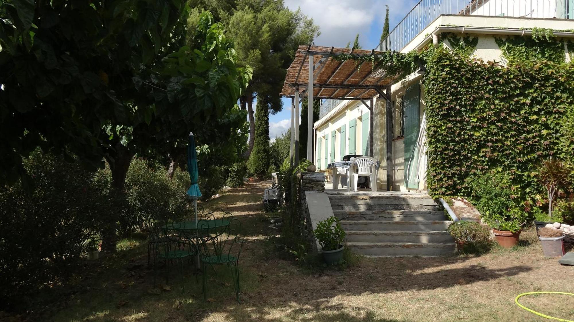 La Maison De La Cadiere Rom bilde